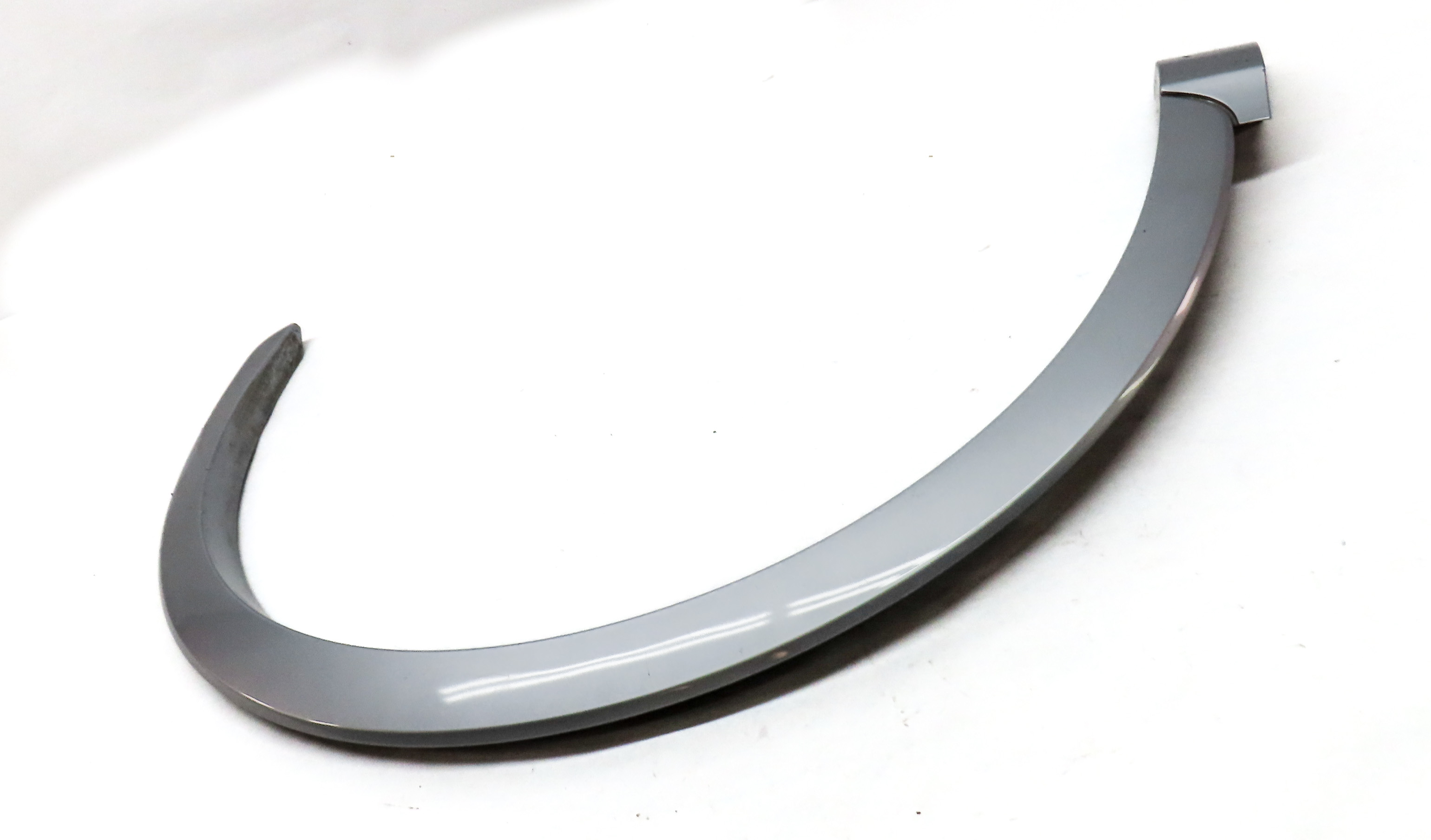 2015 AUDI Q3 (8U) FRONT RIGHT WHEEL WELL FENDER FLARE MOULDING TRIM  (Silver) — exact item pictured